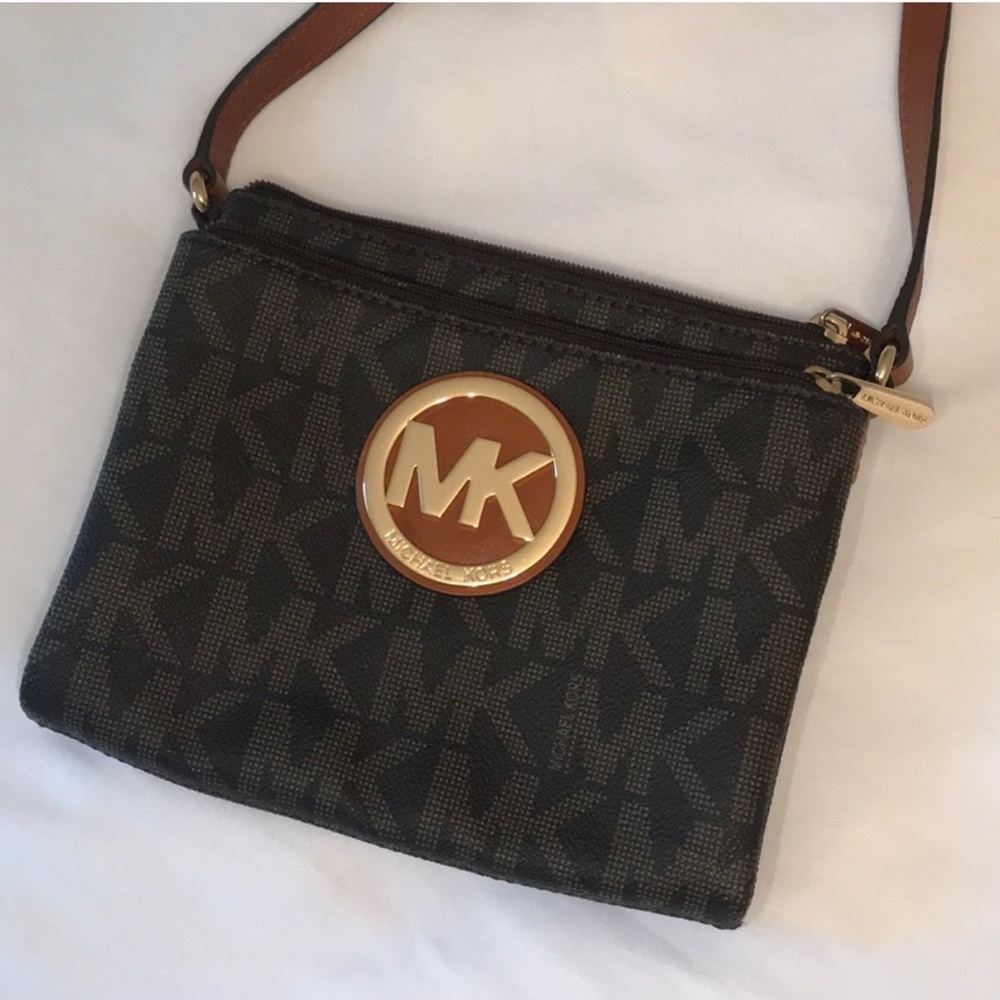 BRAND NEW Michael Kors MK Print Crossbody Purse